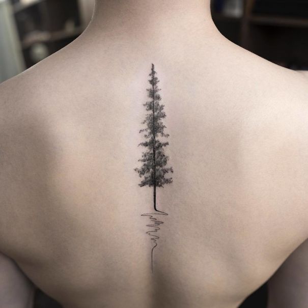 Spine Tattoo Design Spine Tattoo’s Amazing Ideas for Trendy Women