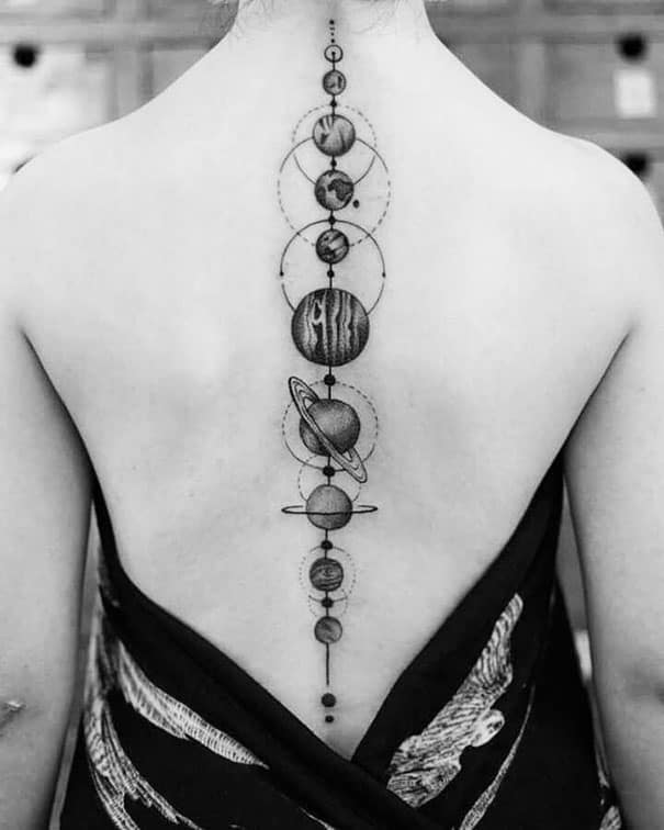 Spine Tattoo Design Spine Tattoo’s Amazing Ideas for Trendy Women