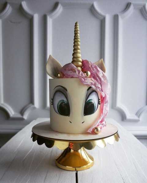 Unique Fairy Cakes by Elena Gnut