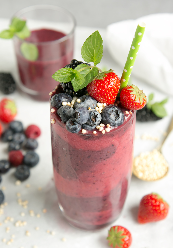 Superrrr Energy-boosting Mixed Berry Smoothie Recipe - Furilia ...